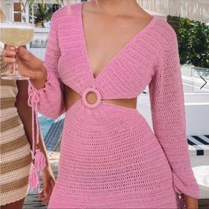 Beginning Boutique / size S / pink crochet dress
